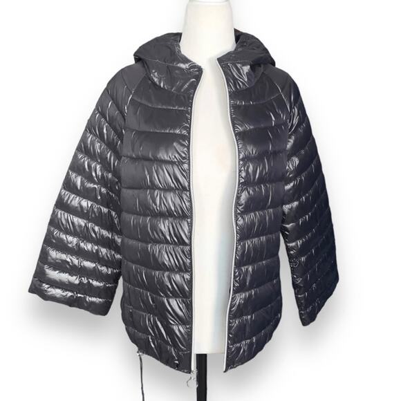 BCBGGeneration Black Hooded Packable Quilted Puffer Jacket Small Lightweight - Picture 2 of 11